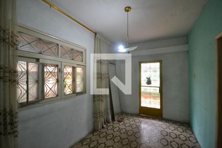 Sala de casa para alugar com 3 quartos, 70m² em Centro, Nilópolis