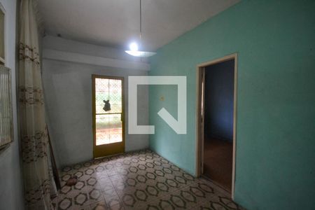 Sala de casa para alugar com 3 quartos, 70m² em Centro, Nilópolis