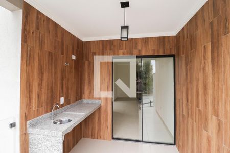 Apartamento à venda com 63m², 2 quartos e 1 vaga Apartamento à venda com 63m², 2 quartos e 1 vagaVaranda