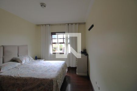 Casa à venda com 300m², 3 quartos e 10 vagasSuíte