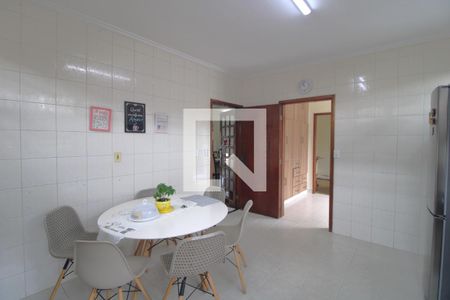 Casa à venda com 300m², 3 quartos e 10 vagasCozinha