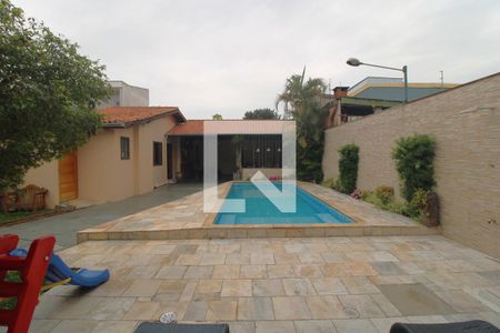 Casa à venda com 300m², 3 quartos e 10 vagasPiscina