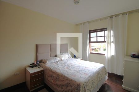 Casa à venda com 300m², 3 quartos e 10 vagasSuíte