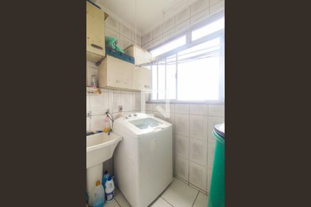 Apartamento para alugar com 68m², 3 quartos e 1 vagaÁrea de Serviço