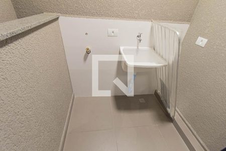 Apartamento para alugar com 33m², 1 quarto e sem vaga Apartamento para alugar com 33m², 1 quarto e sem vagaÁrea de Serviço