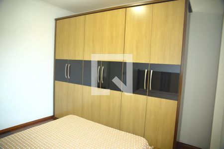 Apartamento à venda com 62m², 2 quartos e 1 vagaQuarto 2 - Armários