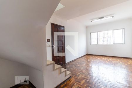 Casa à venda com 3 quartos, 231m² em Alto de Pinheiros, São Paulo