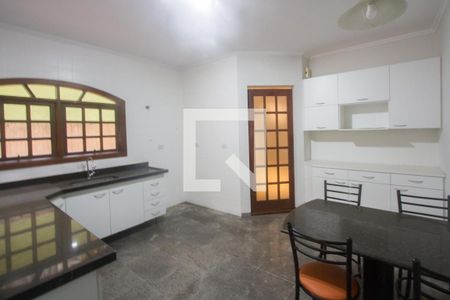 Casa de condomínio à venda com 260m², 3 quartos e 4 vagas Casa de condomínio à venda com 260m², 3 quartos e 4 vagasCozinha