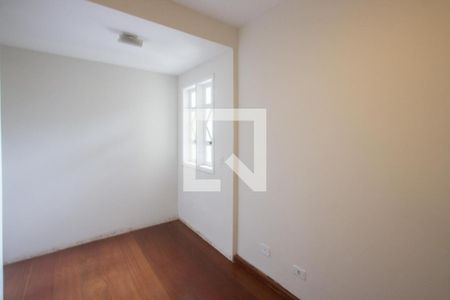 Casa de condomínio à venda com 260m², 3 quartos e 4 vagas Casa de condomínio à venda com 260m², 3 quartos e 4 vagasQuarto 2