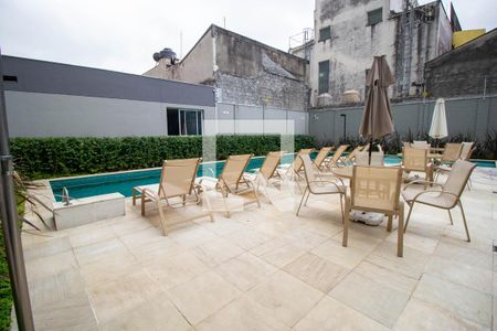 Apartamento à venda com 34m², 2 quartos e sem vagaÁrea comum - Piscina