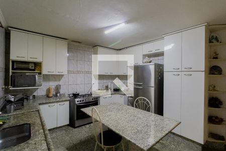 Casa à venda com 520m², 3 quartos e 8 vagasCozinha