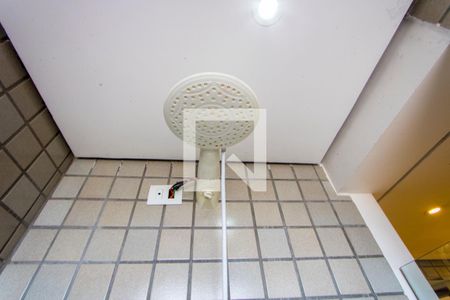 Apartamento para alugar com 70m², 2 quartos e 2 vagasBanheiro