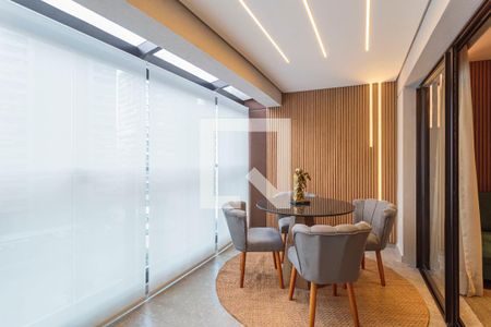 Varanda de kitnet/studio para alugar com 1 quarto, 42m² em Indianópolis, São Paulo