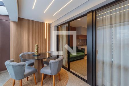 Varanda de kitnet/studio para alugar com 1 quarto, 42m² em Indianópolis, São Paulo