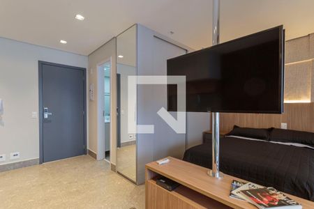 Sala/Cozinha de kitnet/studio para alugar com 1 quarto, 42m² em Indianópolis, São Paulo