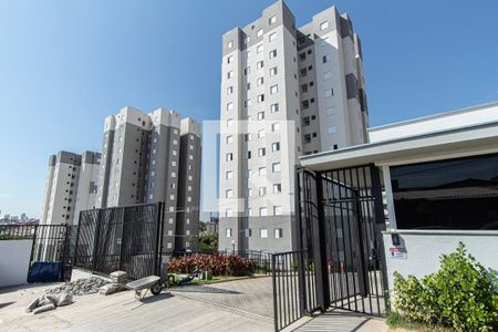 Apartamento para alugar com 48m², 2 quartos e 1 vaga Apartamento para alugar com 48m², 2 quartos e 1 vagaFachada