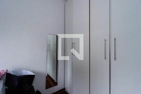 Apartamento à venda com 108m², 3 quartos e 3 vagasQuarto 2