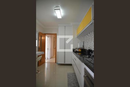 Apartamento para alugar com 130m², 3 quartos e 3 vagasCozinha 