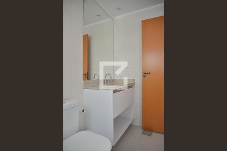 Apartamento para alugar com 130m², 3 quartos e 3 vagasBanheiro social 