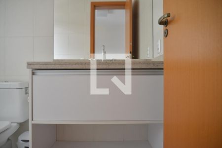 Apartamento para alugar com 130m², 3 quartos e 3 vagasBanheiro social 