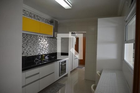 Apartamento para alugar com 130m², 3 quartos e 3 vagasCozinha 