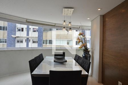 Apartamento para alugar com 130m², 3 quartos e 3 vagasCopa