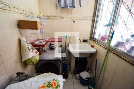 Apartamento à venda com 43m², 2 quartos e 1 vaga Apartamento à venda com 43m², 2 quartos e 1 vagaÁrea de Serviço