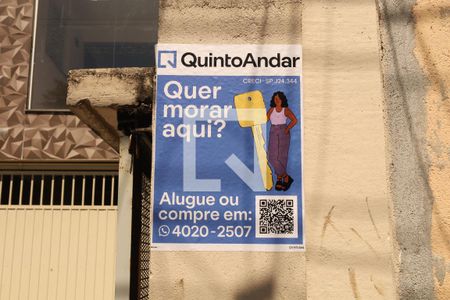 Apartamento à venda com 70m², 2 quartos e 1 vagaPlaca instalada na fachada do imóvel