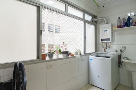 Apartamento à venda com 110m², 2 quartos e 1 vagaÁrea de Serviço