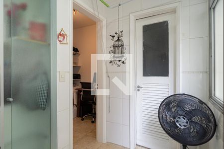 Apartamento à venda com 110m², 2 quartos e 1 vagaÁrea de Serviço