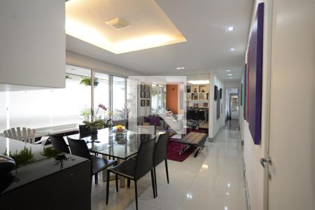 Sala de apartamento à venda com 3 quartos, 141m² em Vila Mariana, São Paulo