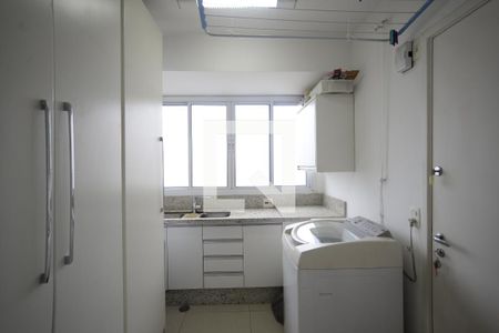 Apartamento à venda com 141m², 3 quartos e 2 vagasÁrea de Serviço