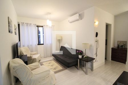 Sala de apartamento para alugar com 1 quarto, 43m² em Vila Nova Conceição, São Paulo