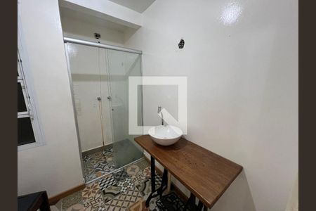 Apartamento para alugar com 114m², 3 quartos e sem vagaBanheiro