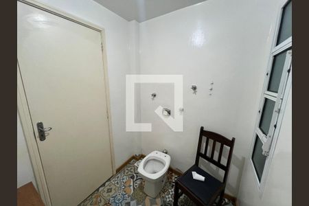 Apartamento para alugar com 114m², 3 quartos e sem vagaBanheiro
