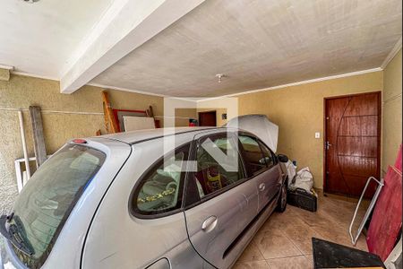 Casa à venda com 135m², 3 quartos e 4 vagas Casa à venda com 135m², 3 quartos e 4 vagasGaragem