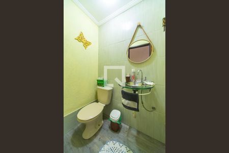 Casa à venda com 135m², 3 quartos e 4 vagas Casa à venda com 135m², 3 quartos e 4 vagasLavabo