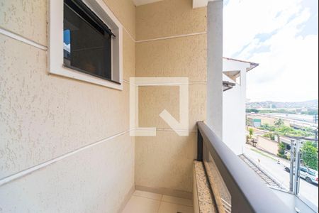 Casa à venda com 135m², 3 quartos e 4 vagas Casa à venda com 135m², 3 quartos e 4 vagasVaranda do Quarto 3