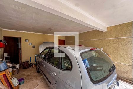 Casa à venda com 135m², 3 quartos e 4 vagas Casa à venda com 135m², 3 quartos e 4 vagasGaragem