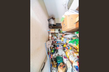 Casa à venda com 135m², 3 quartos e 4 vagas Casa à venda com 135m², 3 quartos e 4 vagasDespensa