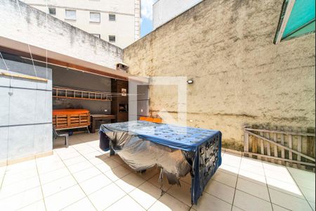 Casa à venda com 135m², 3 quartos e 4 vagas Casa à venda com 135m², 3 quartos e 4 vagasQuintal