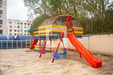 Apartamento para alugar com 50m², 2 quartos e 1 vagaÁrea comum - Playground