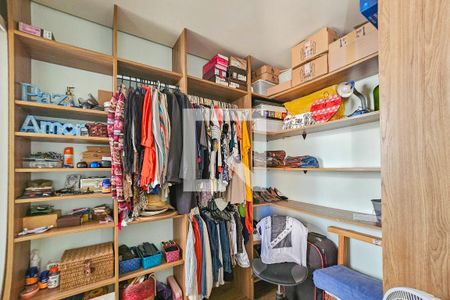 Apartamento para alugar com 160m², 2 quartos e 1 vaga Apartamento para alugar com 160m², 2 quartos e 1 vagacloset - Suíte