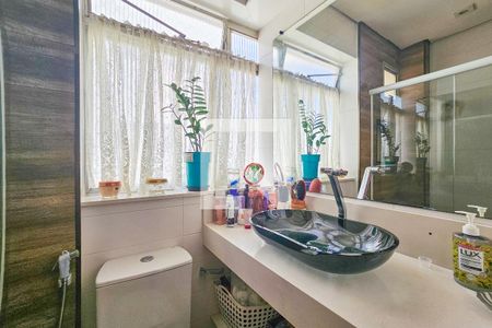 Apartamento para alugar com 160m², 2 quartos e 1 vaga Apartamento para alugar com 160m², 2 quartos e 1 vagabanheiro da Suíte