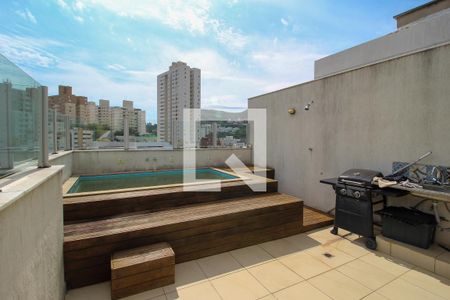 Apartamento à venda com 120m², 2 quartos e 2 vagasÁrea externa 