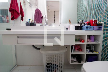 Apartamento à venda com 120m², 2 quartos e 2 vagasBanheiro Quarto 2