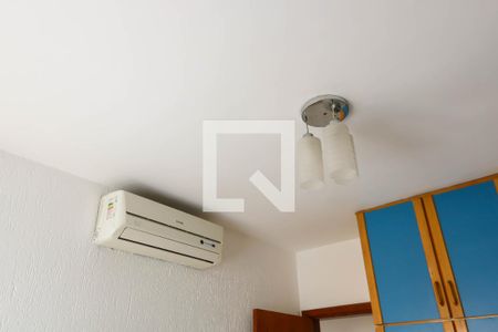 Apartamento à venda com 105m², 3 quartos e 2 vagasQuarto 2