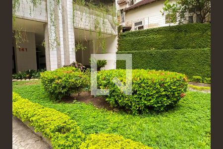 Apartamento à venda com 105m², 3 quartos e 2 vagasEntrada