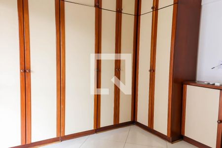 Apartamento à venda com 105m², 3 quartos e 2 vagasQuarto Suite