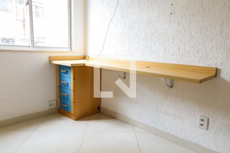 Apartamento à venda com 105m², 3 quartos e 2 vagasQuarto 2